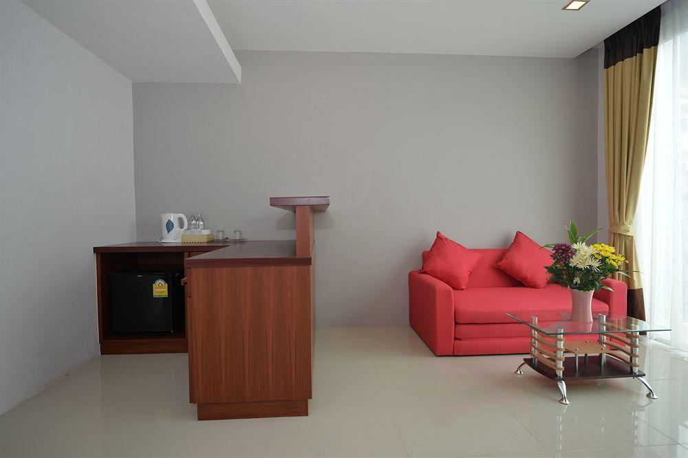 Baan Lukkan Patong Resort Phuket Exterior foto
